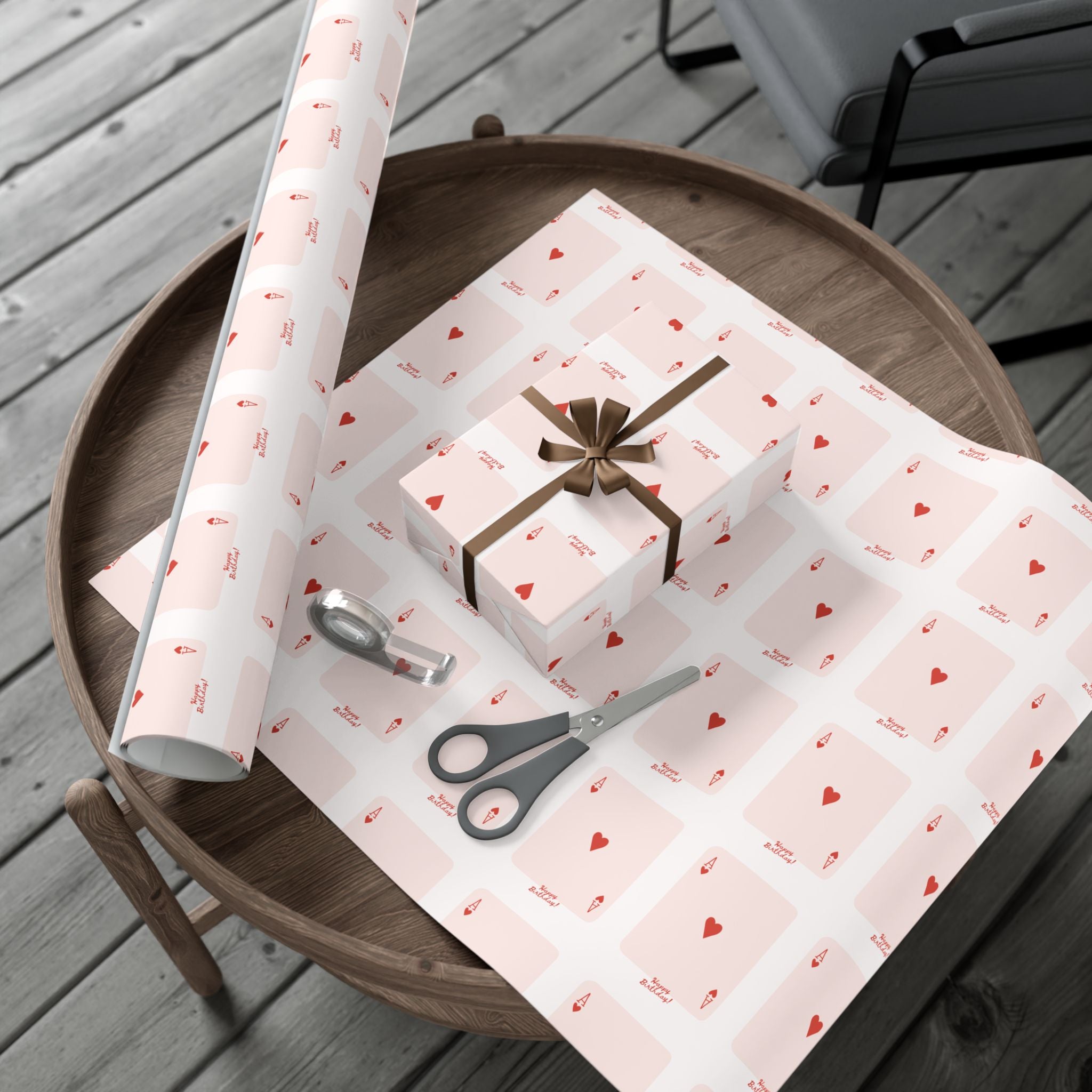 Valentine Heart Playing Cards happy Birthday Gift Wrap — Romantic Pink Wrapping Paper